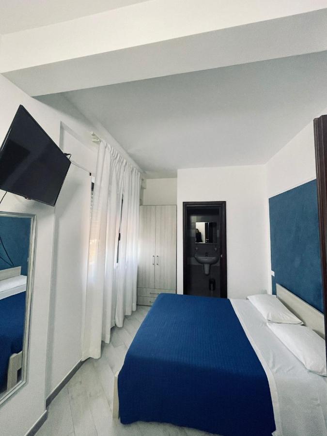 Carfagnini Rooms Термоли Экстерьер фото