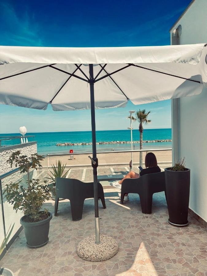 Carfagnini Rooms Термоли Экстерьер фото